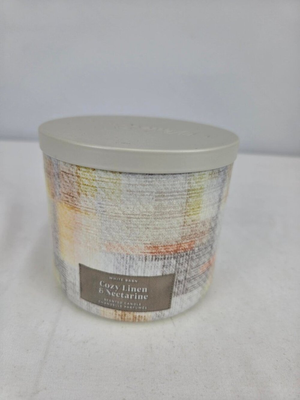 Bath & Body Works White Barn Cozy Linen & Nectarine 3-Wick Candle 14.5 oz NEW